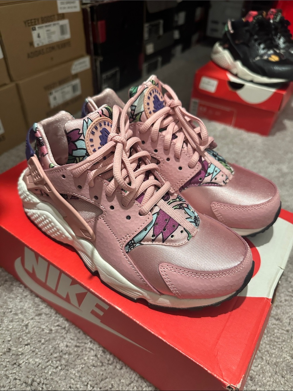 Nike Huarache Aloha Pack “Aloha”